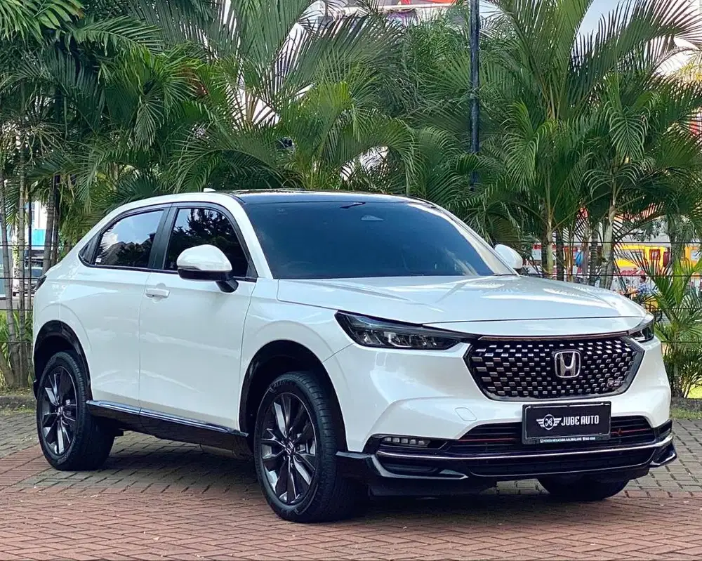 LOW KM Honda HRV RS 1.5 TURBO SENSING 2022