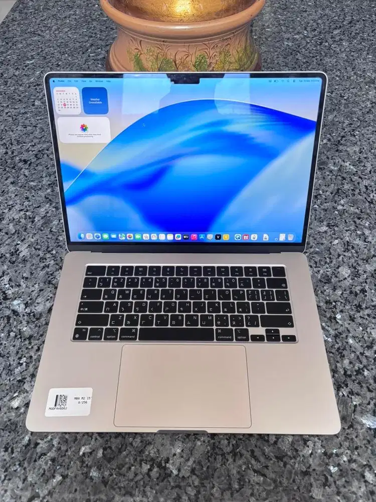 MacBook Air M2 8/256 15 inch Second Original