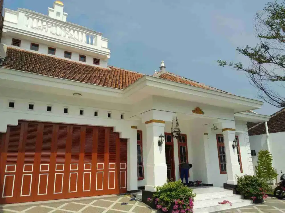 Rumah Mewah Luas Second di Surakarta