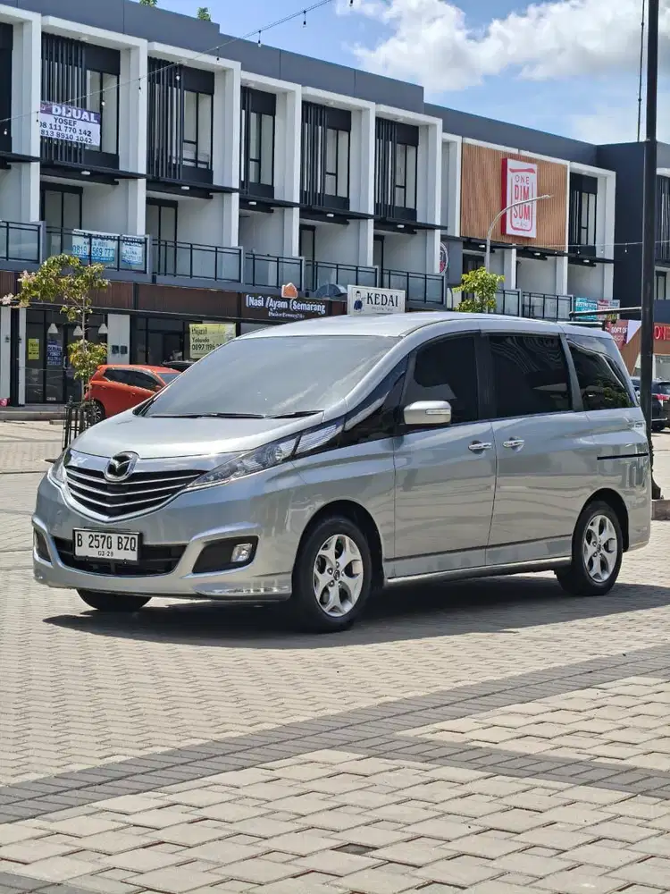 Mazda Biante 2.0 AT 2017