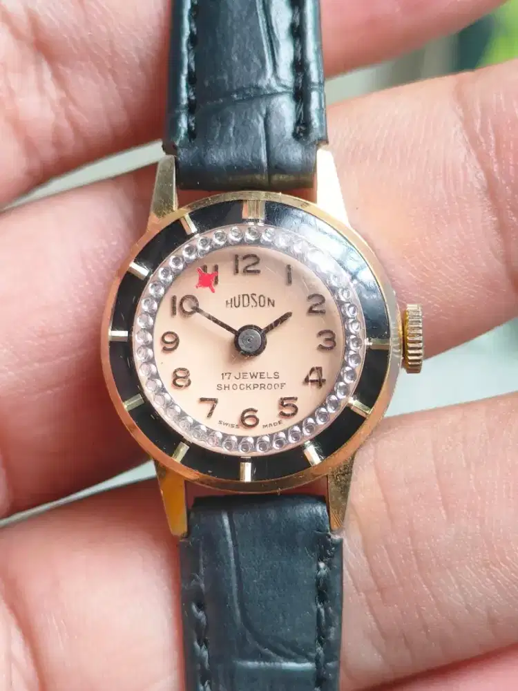 Jam tangan HUDSON ladies mysteri second manual Vintage rare
