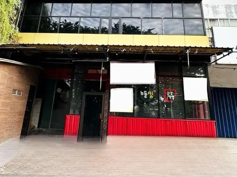 Disewakan 2 Ruko jadi 1 Mayjend Sungkono Siap Pakai Cocok Usaha Strategis