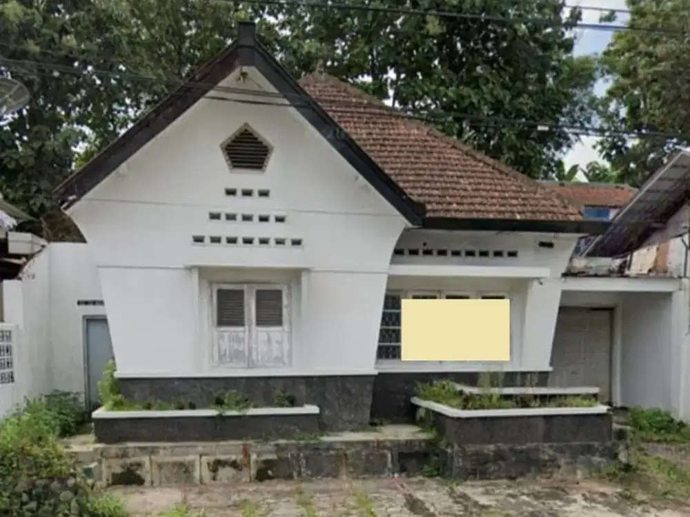 Rumah Tinggal Cocok Untuk Homestay atau Cafe Lokasi di Jalan Pahlawan Kota Magelang