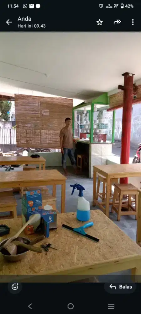 Meja dan kursi jati belanda