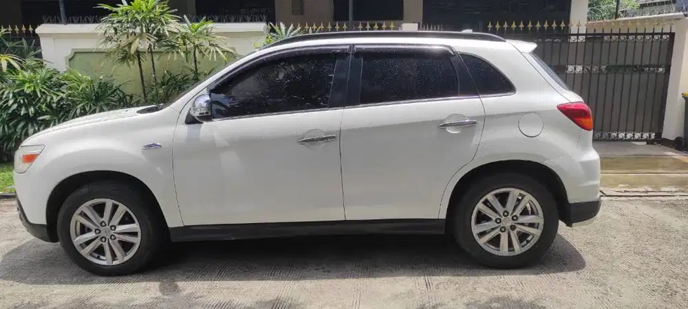 Mitsubishi Outlander Matic sport 115 Juta-Harga Cash