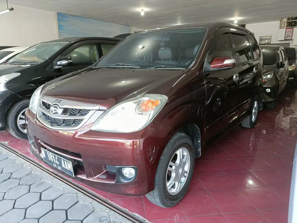 Daihatsu Xenia 2011 Bensin