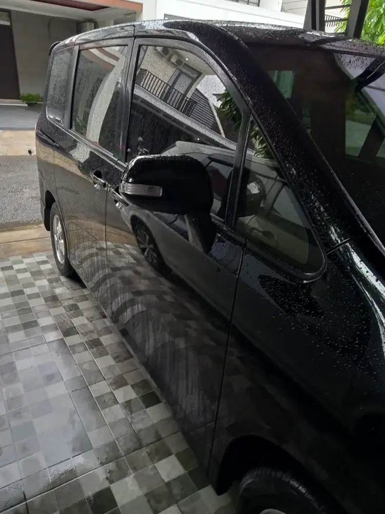 Toyota Nav1 2013 Bensin