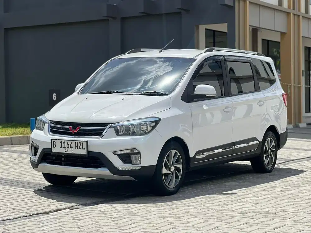 TERAWAT SIAP PAKAI GA ADA PR ! Wuling Confero 1.5 S LUX MT MANUAL 2018