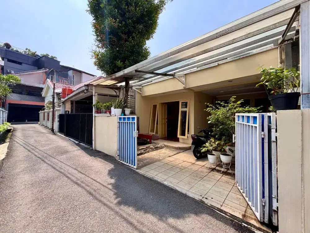 RUMAH SIAP HUNI CUMA 2 M - AN ! RUMAH DI TEBET BARAT