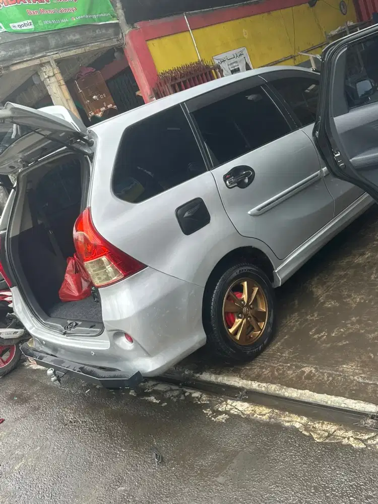 Toyota Avanza 2013 Bensin