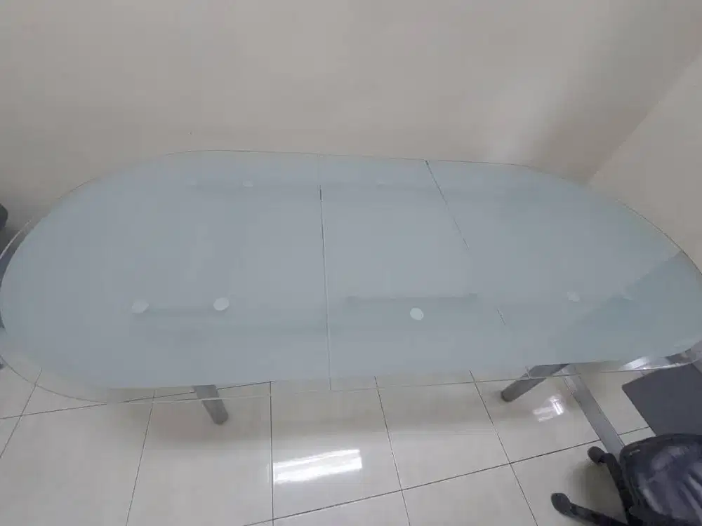 JUAL GLASS DINING TABLE