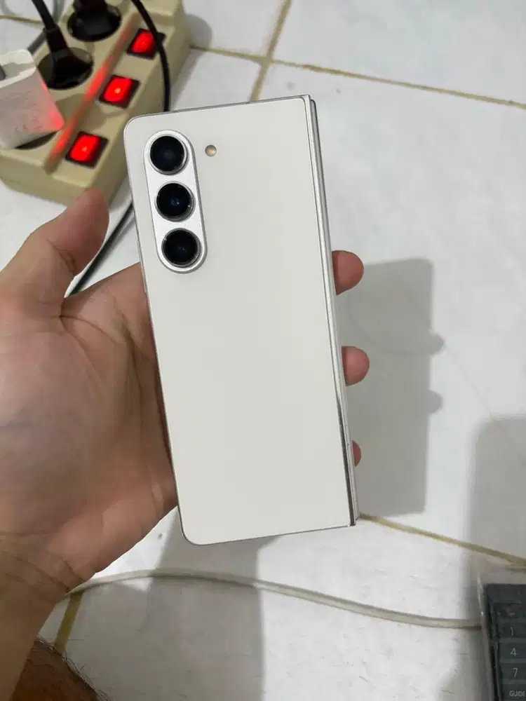 Jual Cepat Samsung Galaxy Z Fold 5