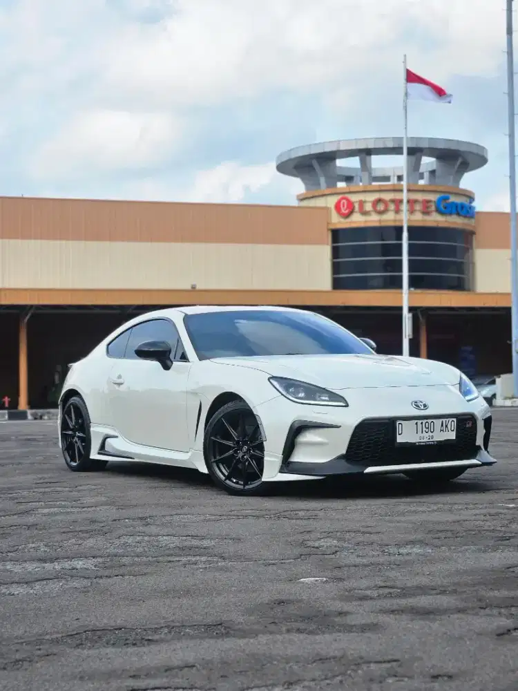 TOYOTA GR 86 2023 KM 400 Perak !!!