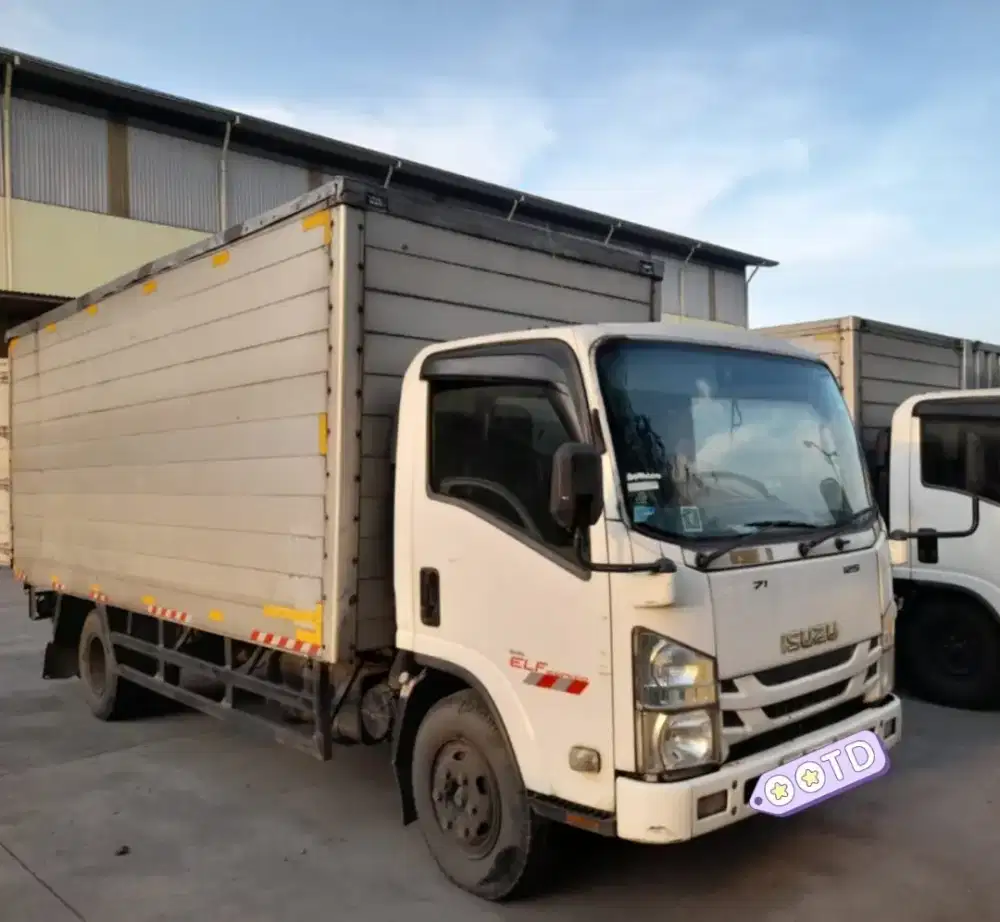 Dijual Truk Isuzu NLR 55T LX 2018
