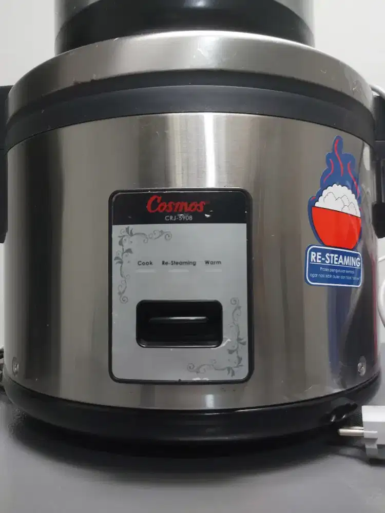 Cosmos Rice Cooker Jumbo CRJ 5908
Kapasitas 14 Liter