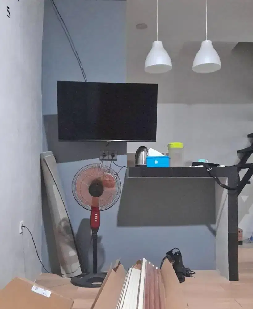 Menjual bracket tv/briket tv/braket tv/breket tv/gantungan tv