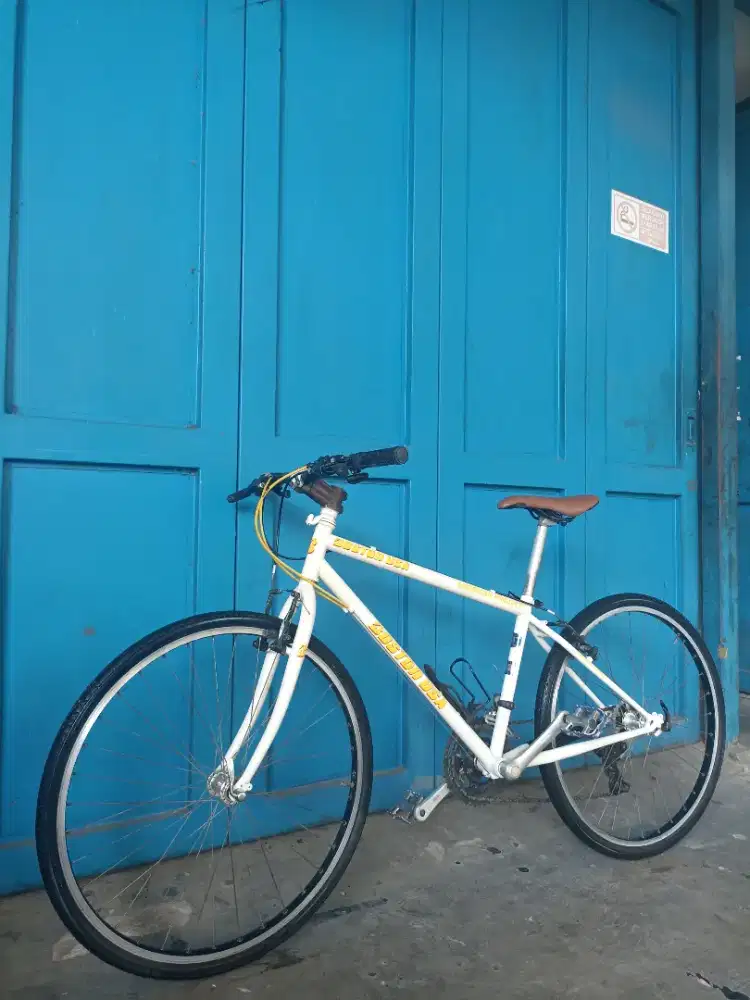 Sepeda vintage jadul antik mulus