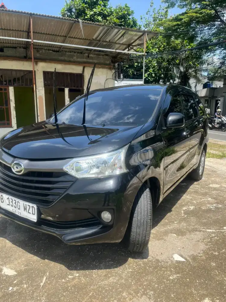 Xenia R deluxe 2018 MT