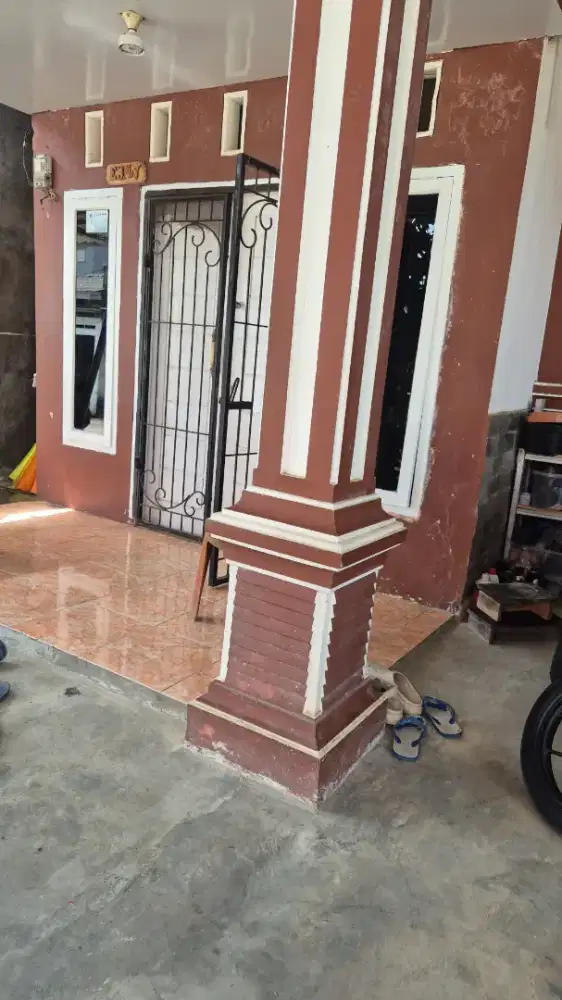 Rumah di jual dekat pasar untung bypass