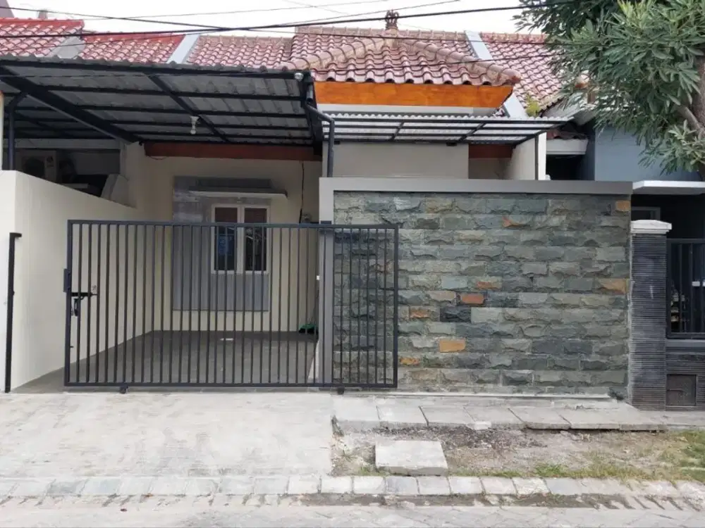 Rumah Purimas Kuta Paradise STRATEGIS, RENOV TOTAL SEPERTI BARU, ROW 2 MOBIL LONGGAR