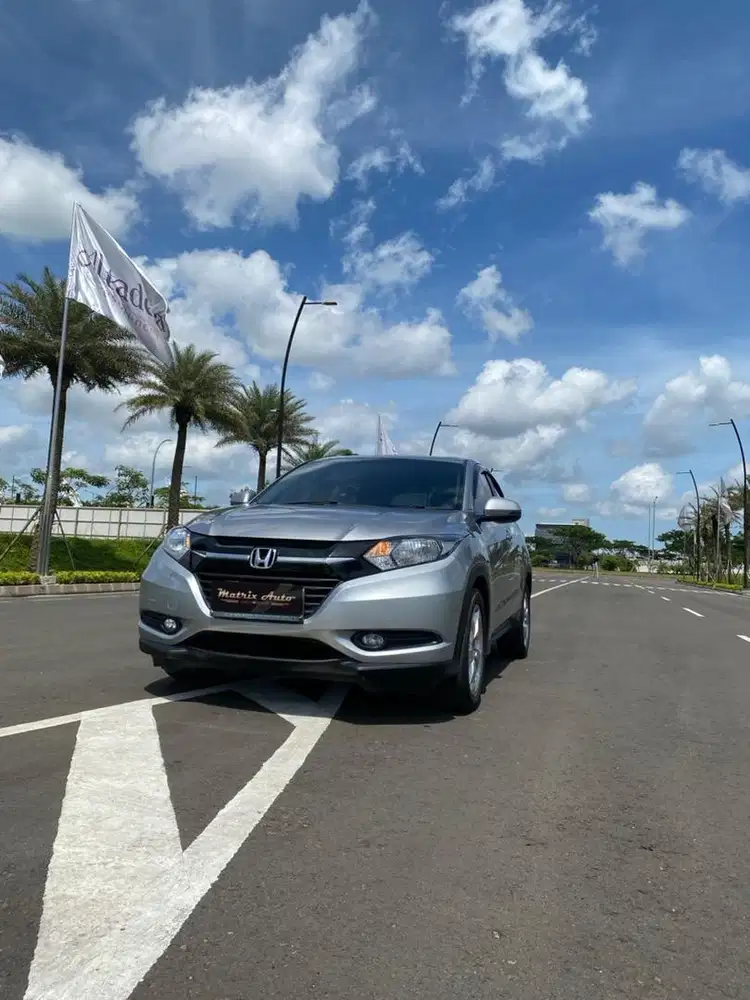 HONDA HRV 1.5 E CVT 2016 ISTIMEWA