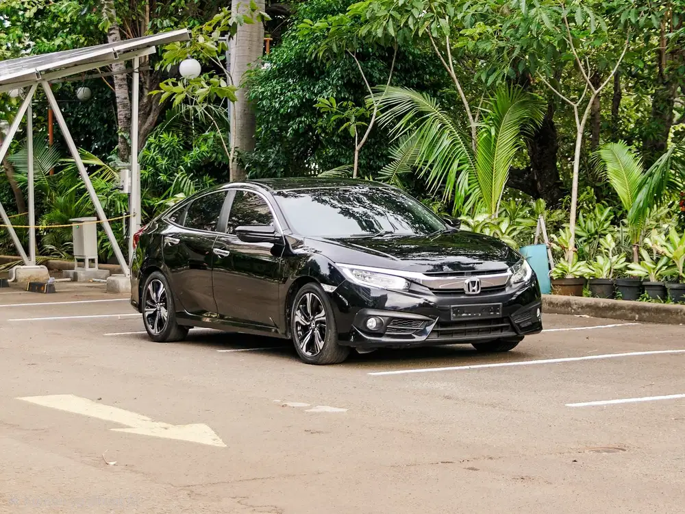 Honda Civic 2018 Bensin