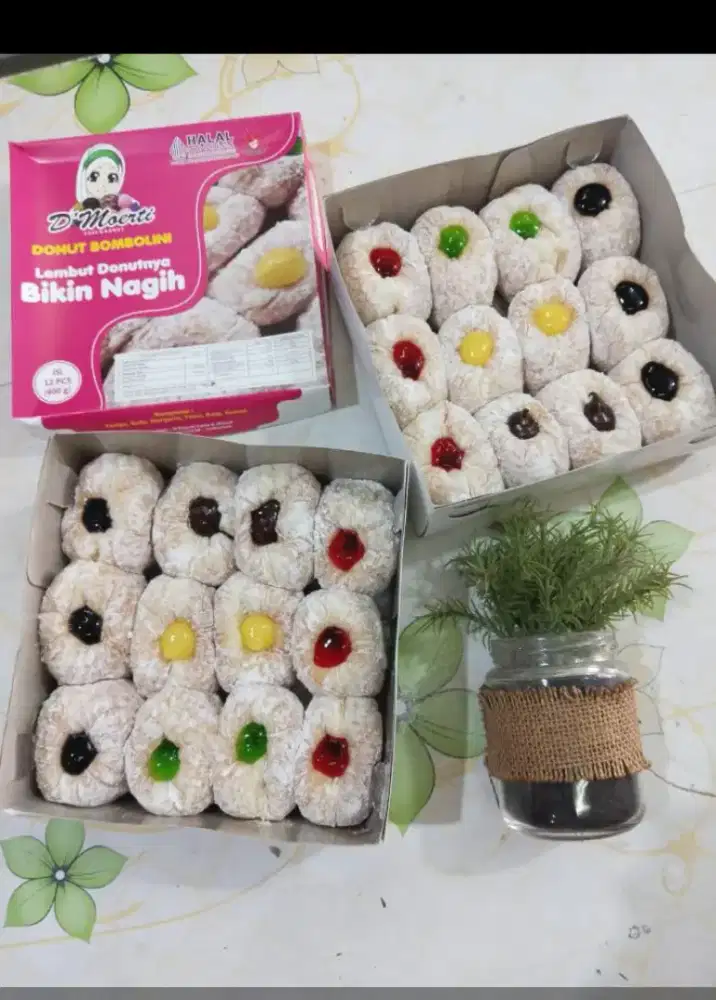 DONAT BOMBOLONI DAN DONAT TOPING KARAKTER