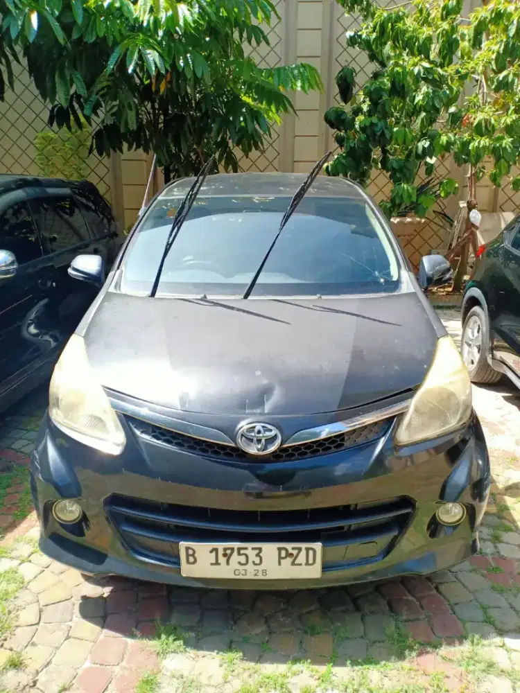 Avanza Veloz 2013 AT