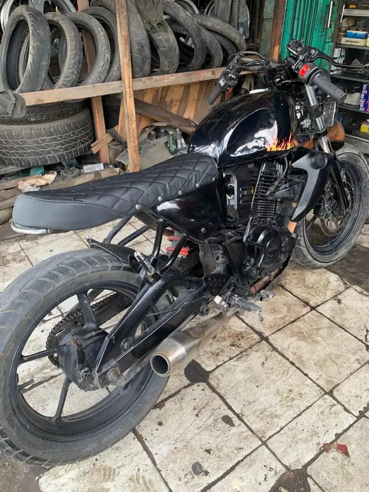 Byson custom caferacer