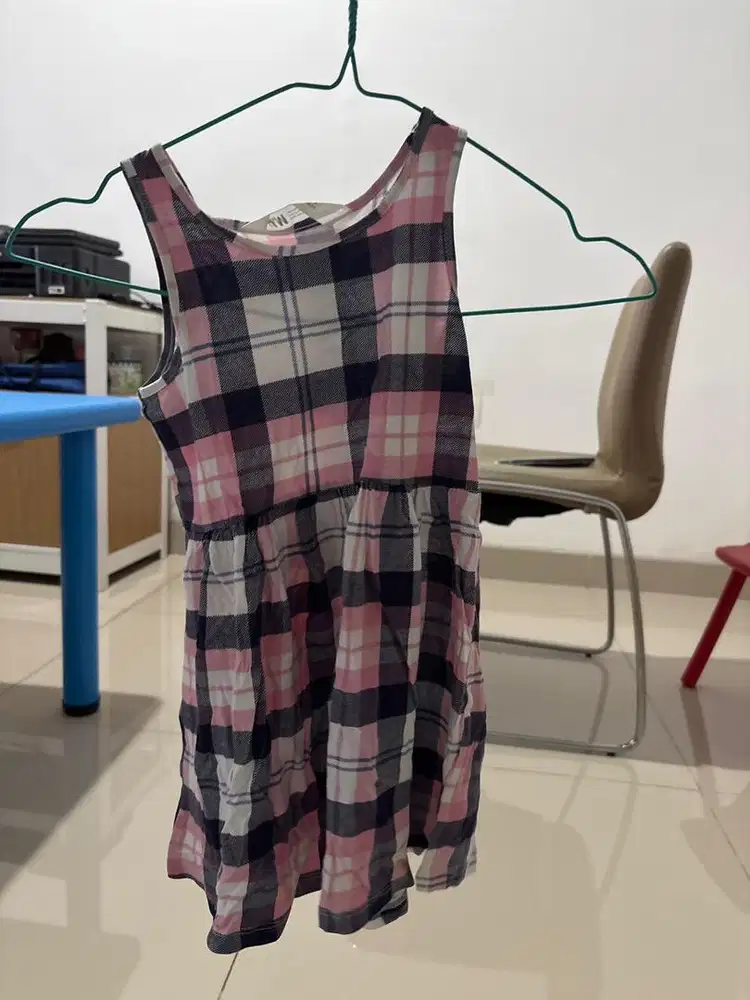 3 Dress H&M 2-4 years
