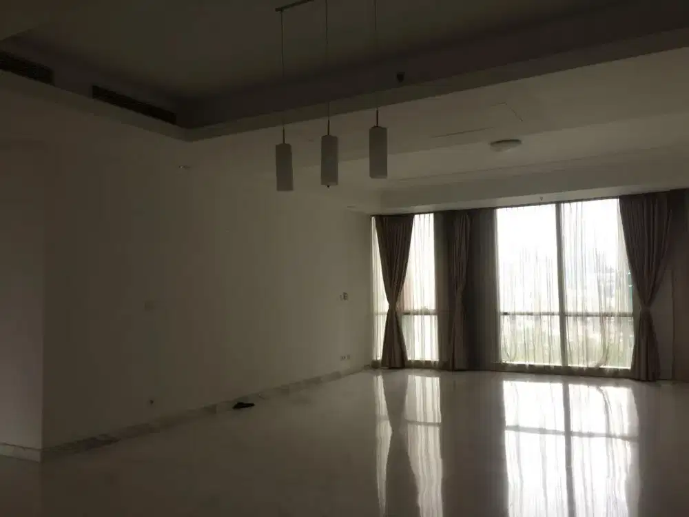 Dijual Apt The Peak Regis 3 BR Bagus