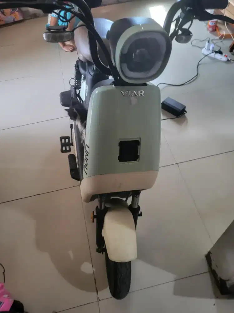 SEPEDA LISTRIK UNO 4