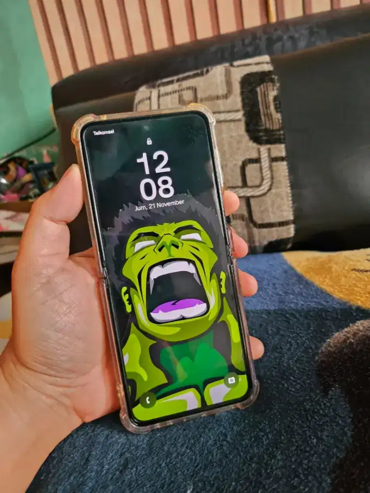 Samsung Z flip 5 5G 8/256 sein