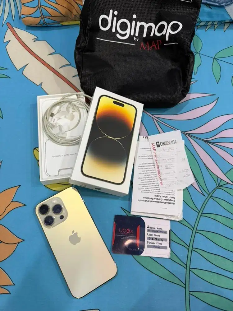 Dijual Iphone 14 Pro warna Gold 512 GB