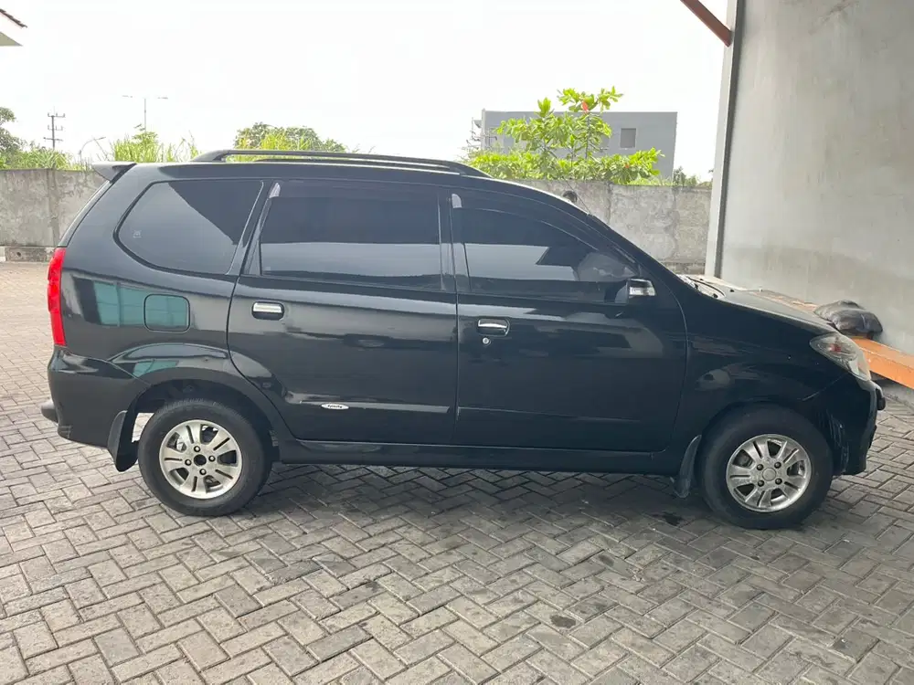 Daihatsu Xenia 2007 Bensin