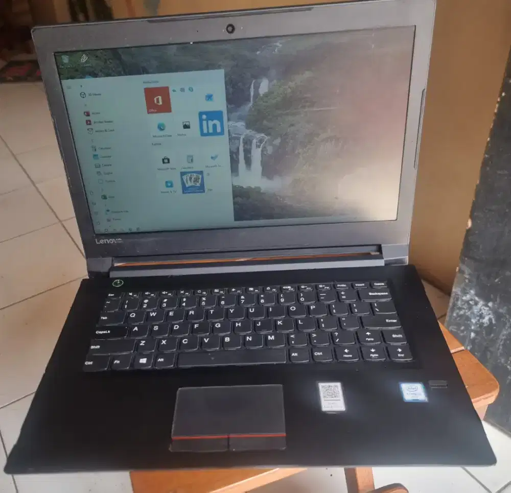 Laptop lenovo gen 6,batre awet,,all normal