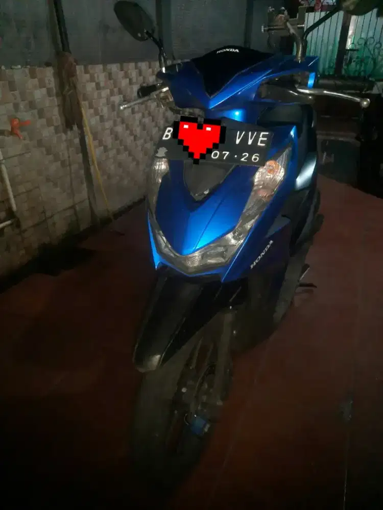 Honda beat deluxe 2021 biru