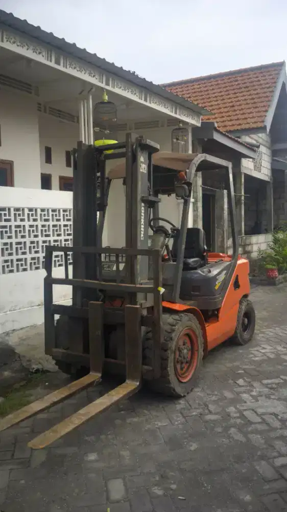 Rental forklift jatim