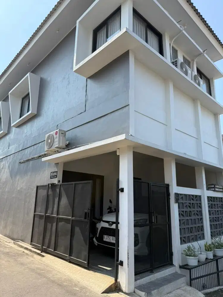 Di Jual Rumah Mewah