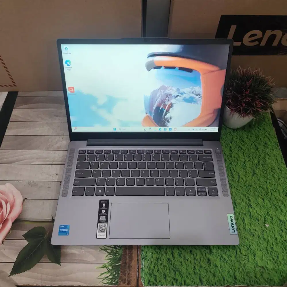 LAPTOP NEW LENOVO IDEAPAD SLIM 3 Intel Core i3-1315U RAM 8GB SSD 512GB