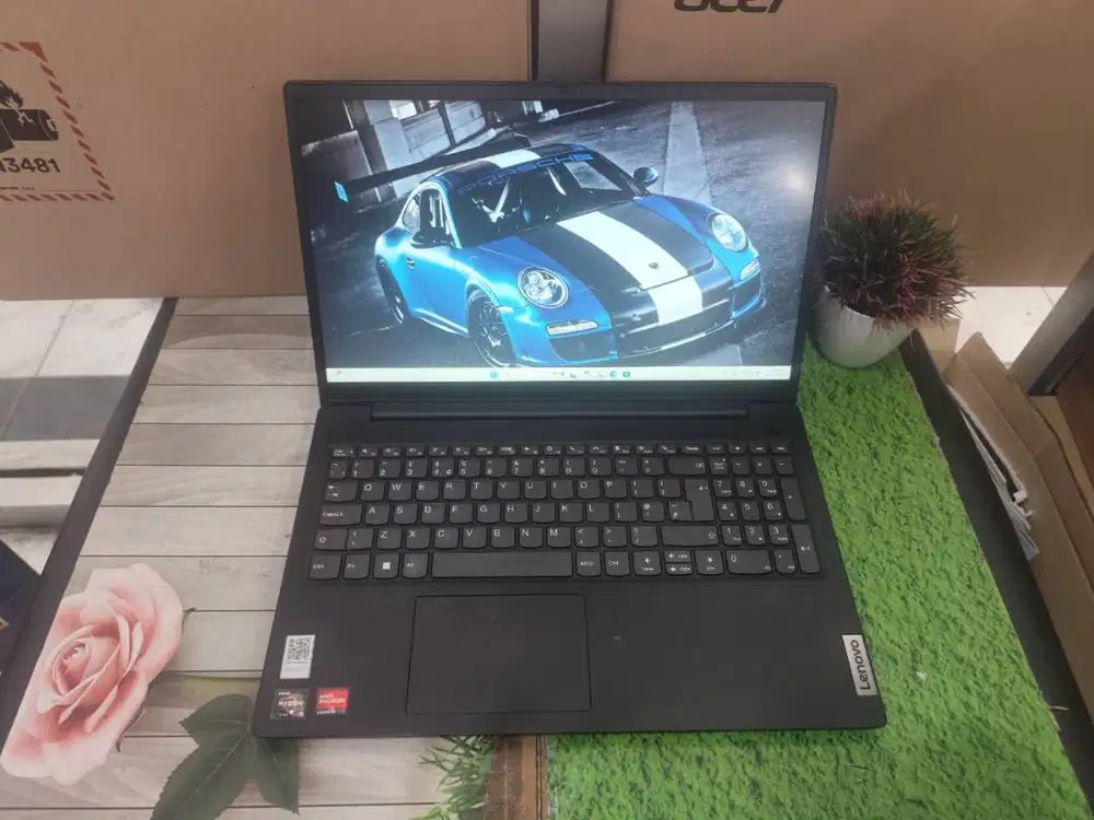 Laptop LENOVO V15 G2 ALC AMD Ryzen 5 5500U RAM 12GB SSD 512GB WIN.11