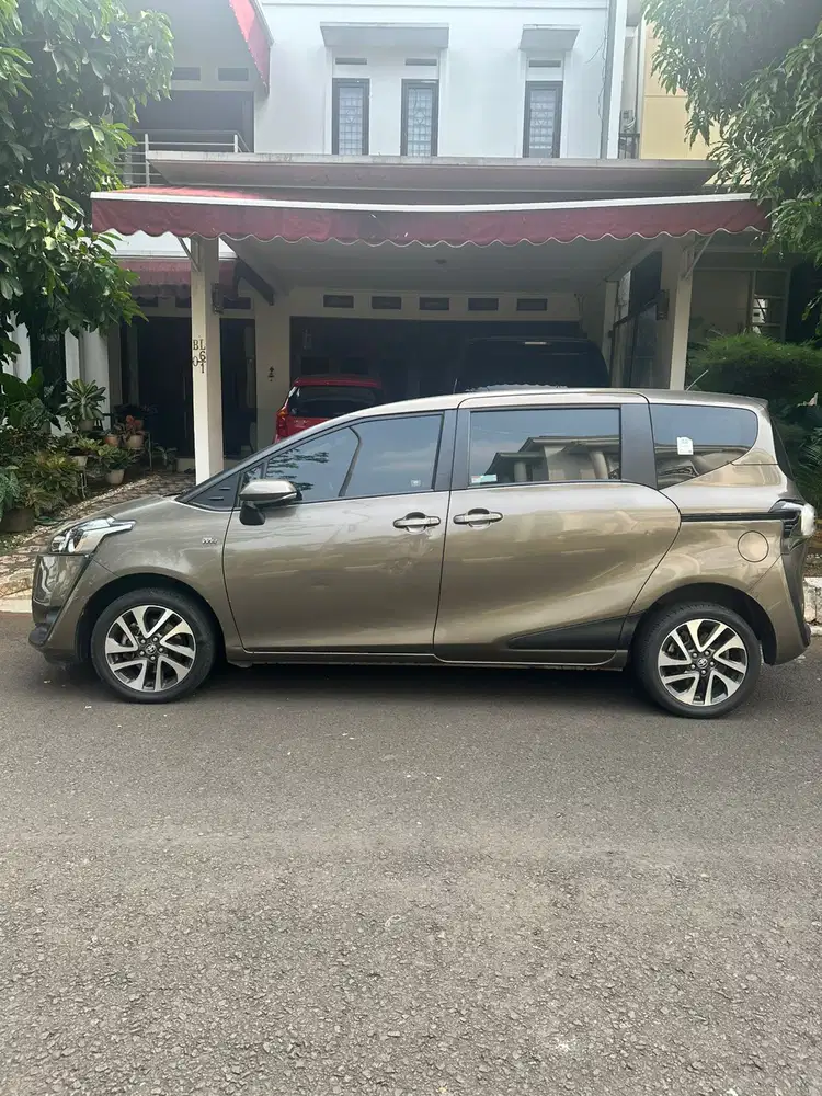 Toyota Sienta 2018 Bensin