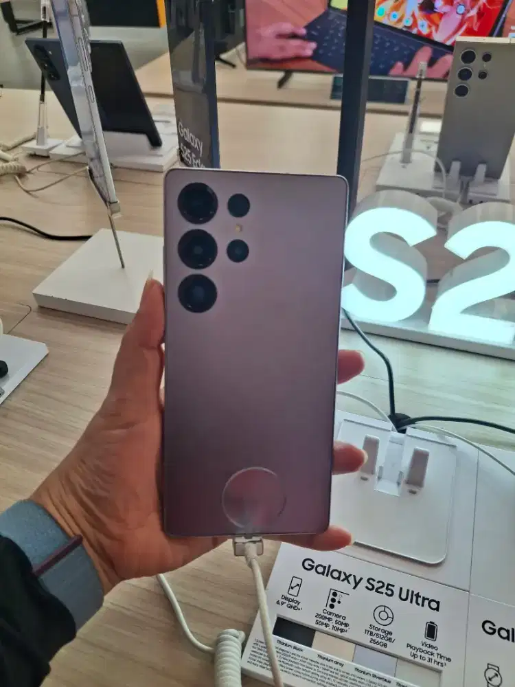 Promo kredit Hp Samsung S25 Ultra Cicilan bebas 2kali angsuran