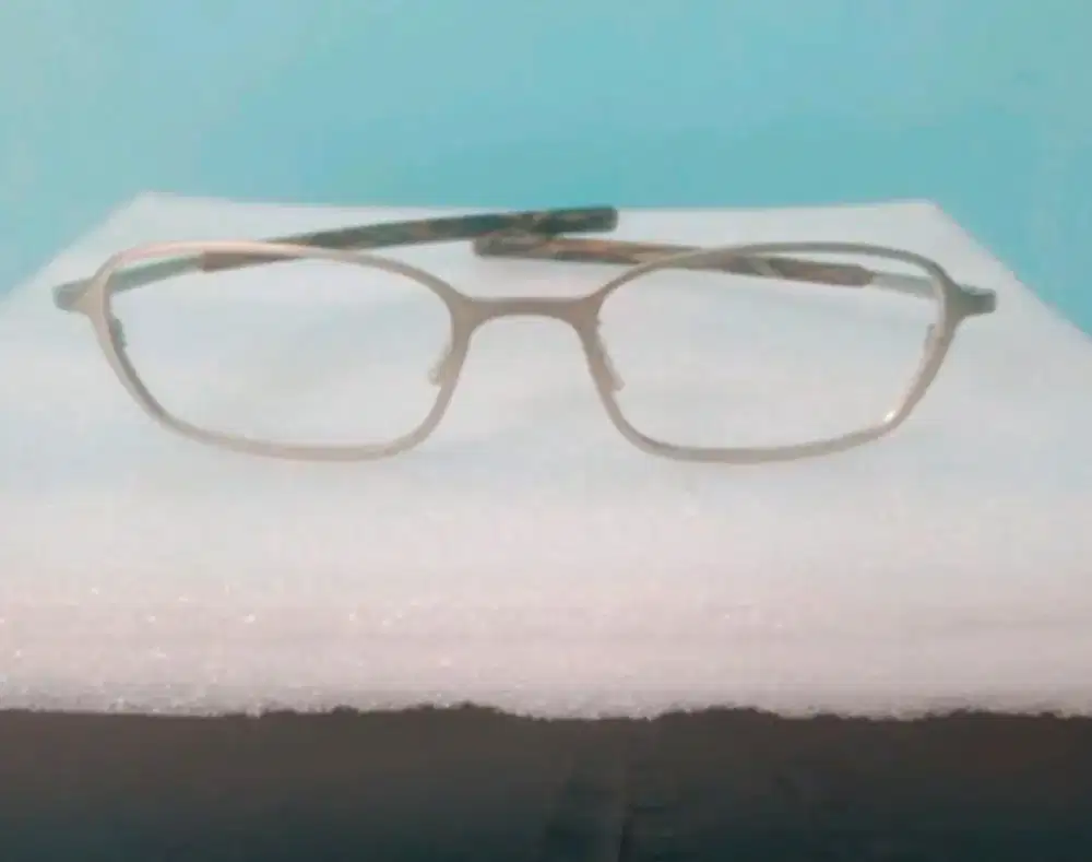 KACAMATA TAG HEUER TITANIUM