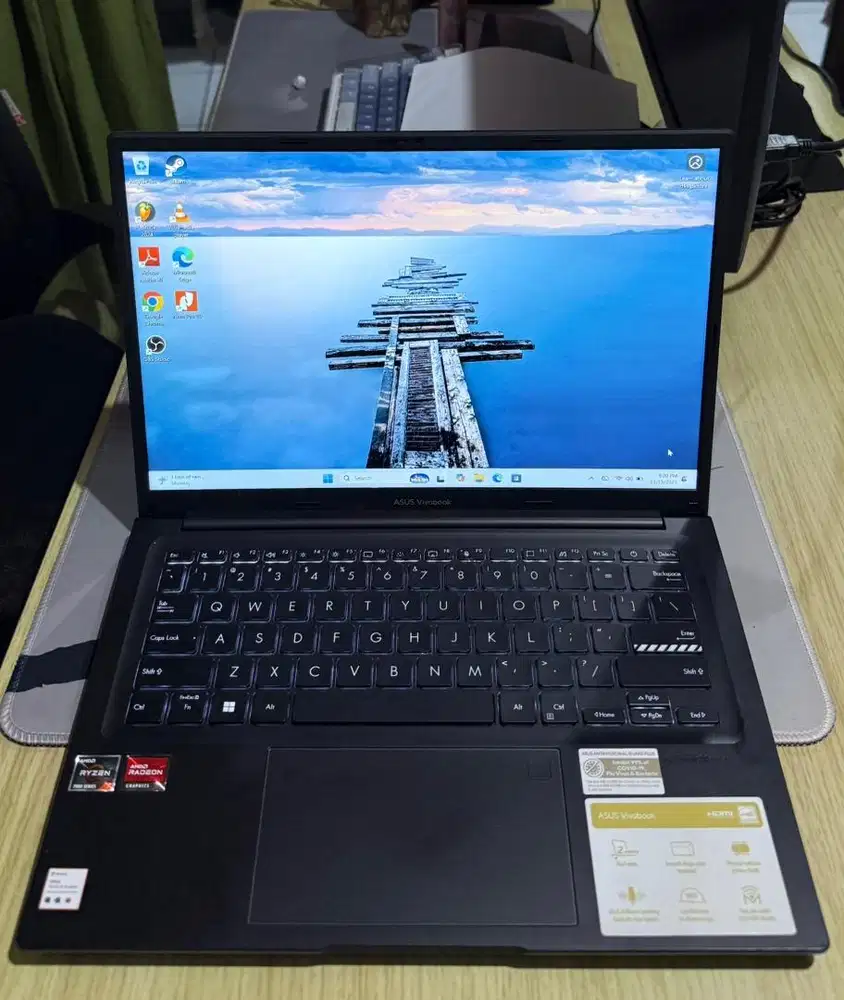 Asus Vivobook M1405YA AMD Ryzen 7 7730U 16/512