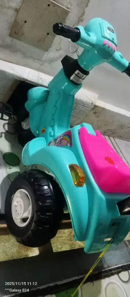 Scooter mainan anak jumbo roda 3