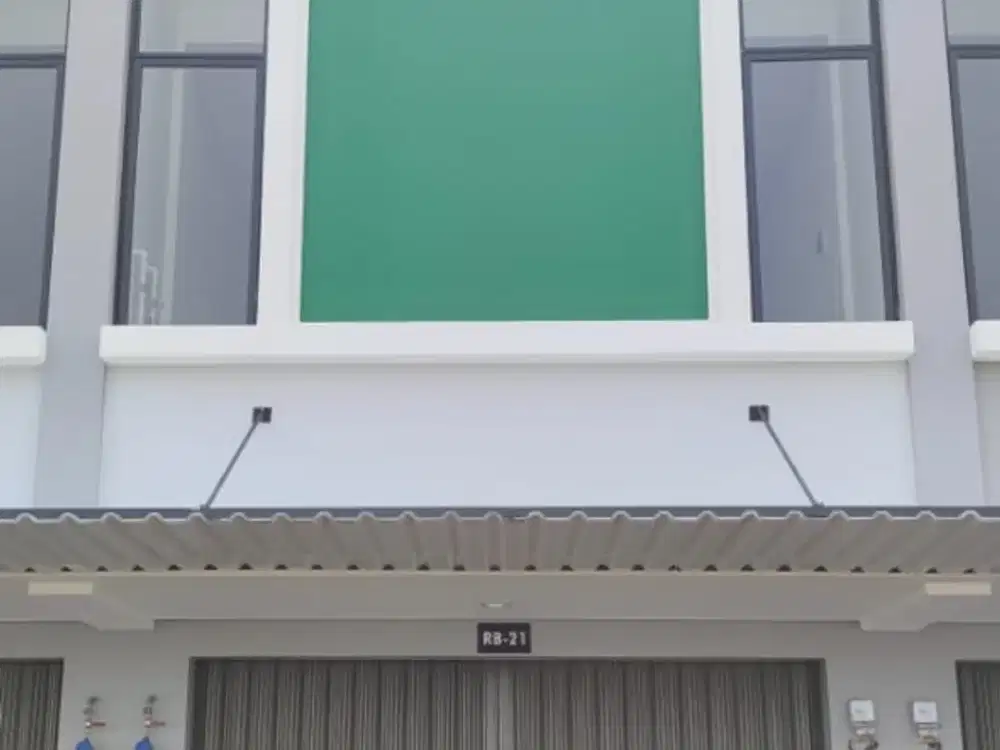 ruko pasar 8 suvarna sutera sewakan