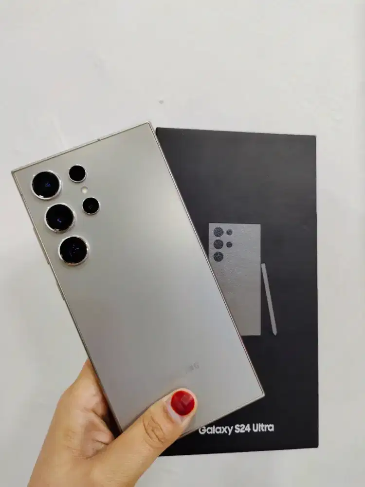 SAMSUNG S24 ULTRA 12/256 GRAY SECOND SEIN