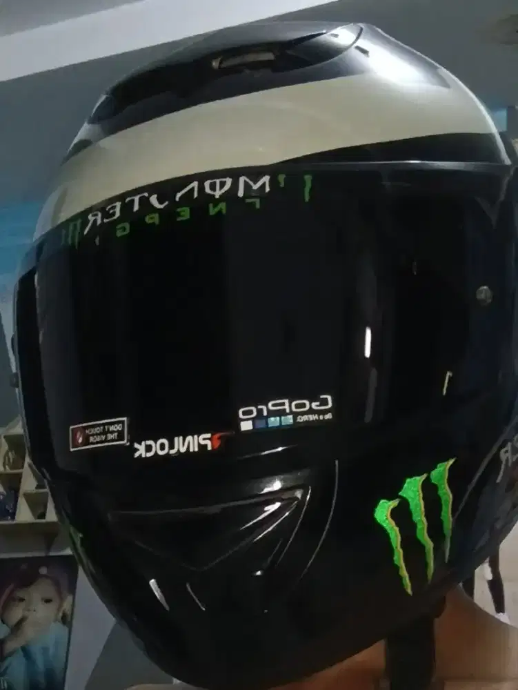 Helm repaint ala ala HJC