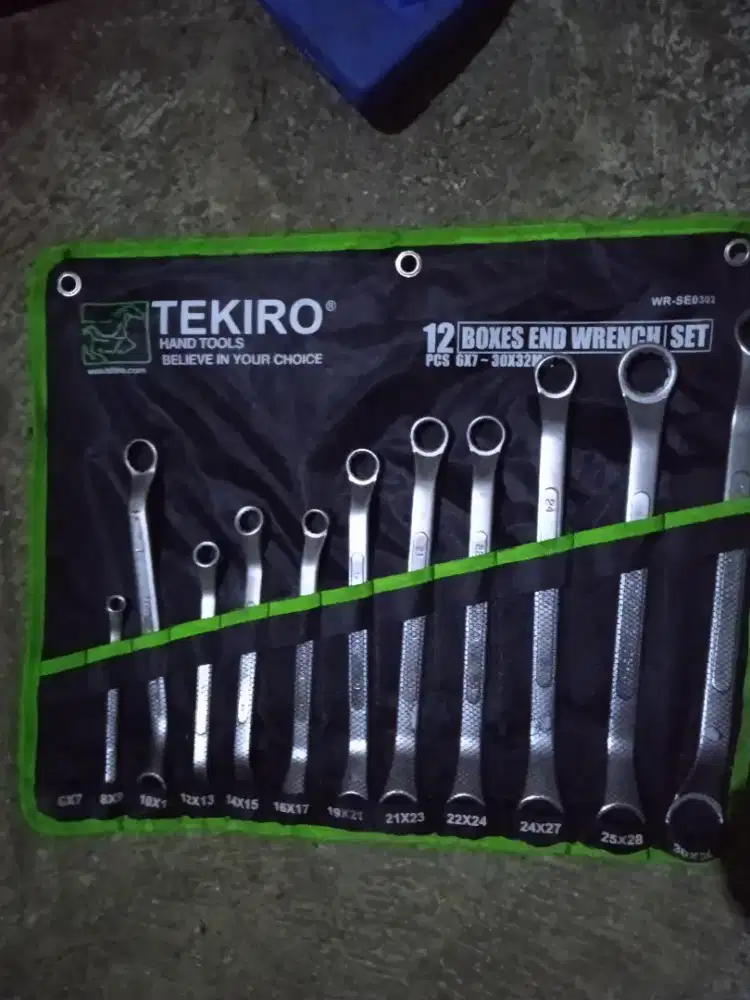 Di jual  cepat peralatan Bengkel